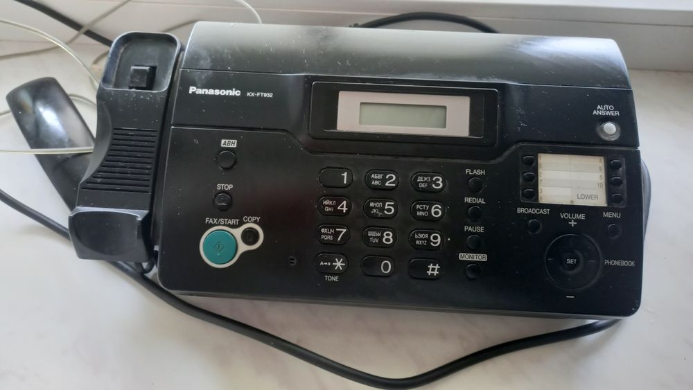Panasonic KX-FT932 факсімільний апарат