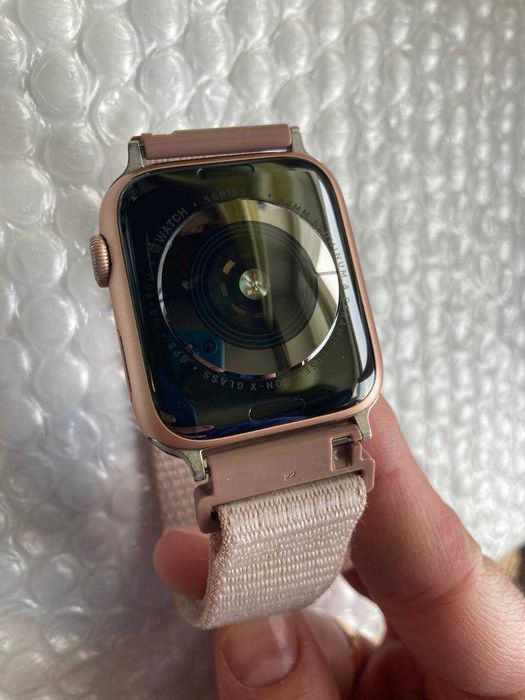 Gold  золоті Apple Watch Series 5 44 mm акб 87% рідна з захисним склом