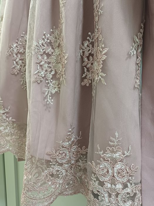 Сукня для дівчинки