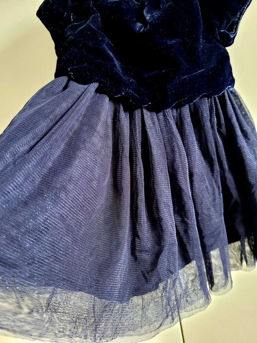Elegancka sukienka niemowlęca 62 0-3 welur velvet falbany tiul