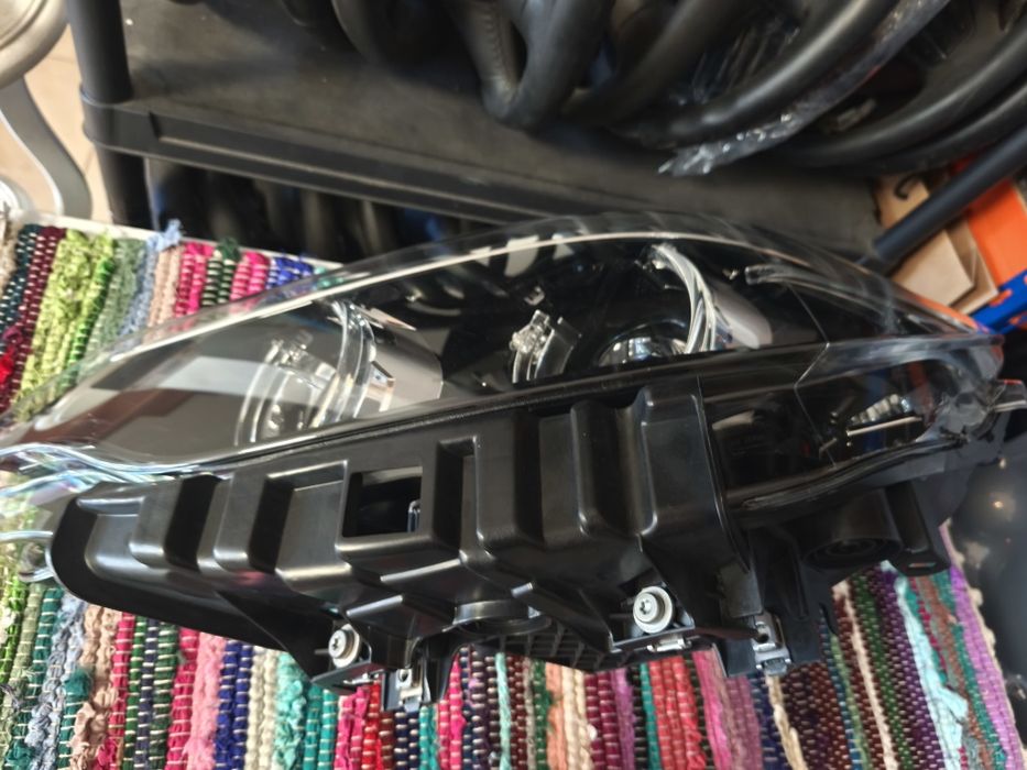 Farol esquerdo full Led BMW F22 F23 lci