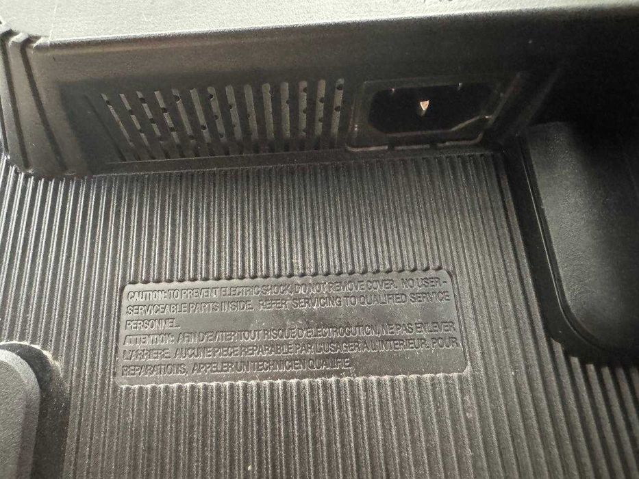 Б/В  LG Flatron L1953S-BF — 19" / 1680×1050 / VGA + DVI