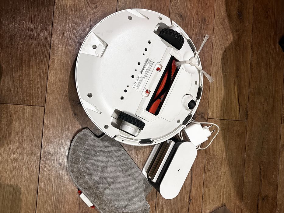 Миючий робот пилосос xiaomi robot vacuum mop 2s
