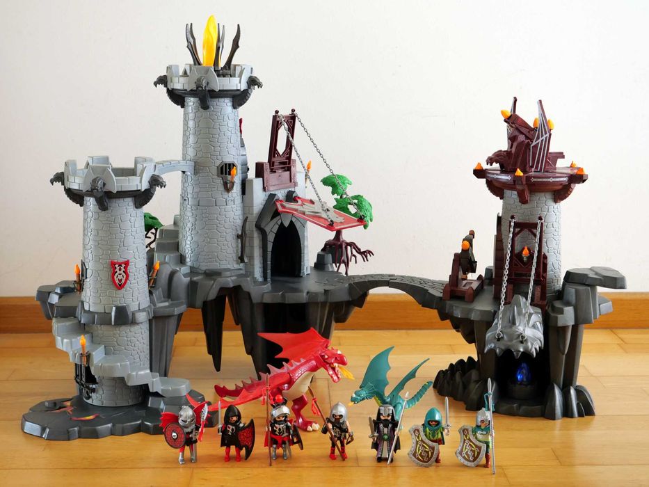 Grande Castelo do Dragão Playmobil + Masmorra do Dragão Playmobil