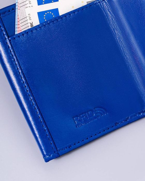 mały, skórzany portfel damski na zatrzask — peterson