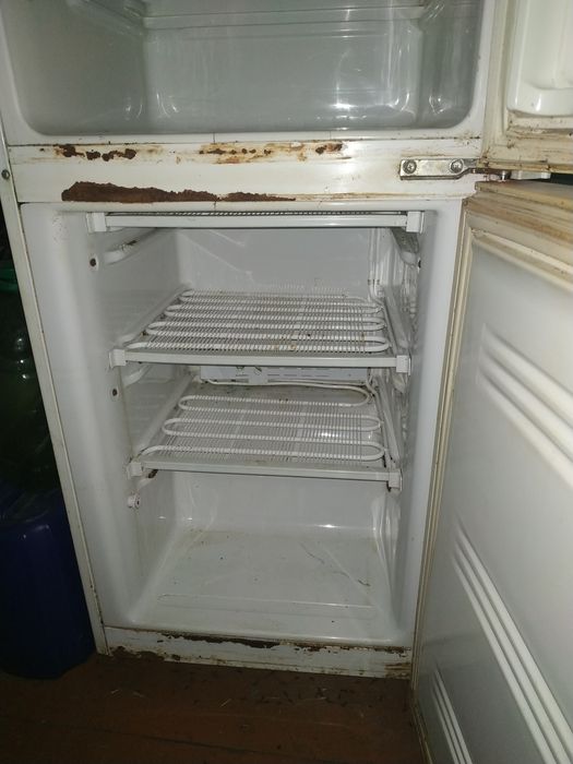 Холодильник Samsung