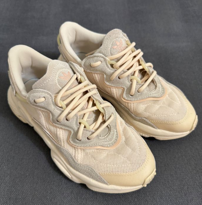 Кросівки Adidas Ozweego оригінал