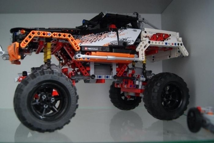 LEGO TECHNIC 9398 samochód terenowy 4x4 Pruszcz Gdański