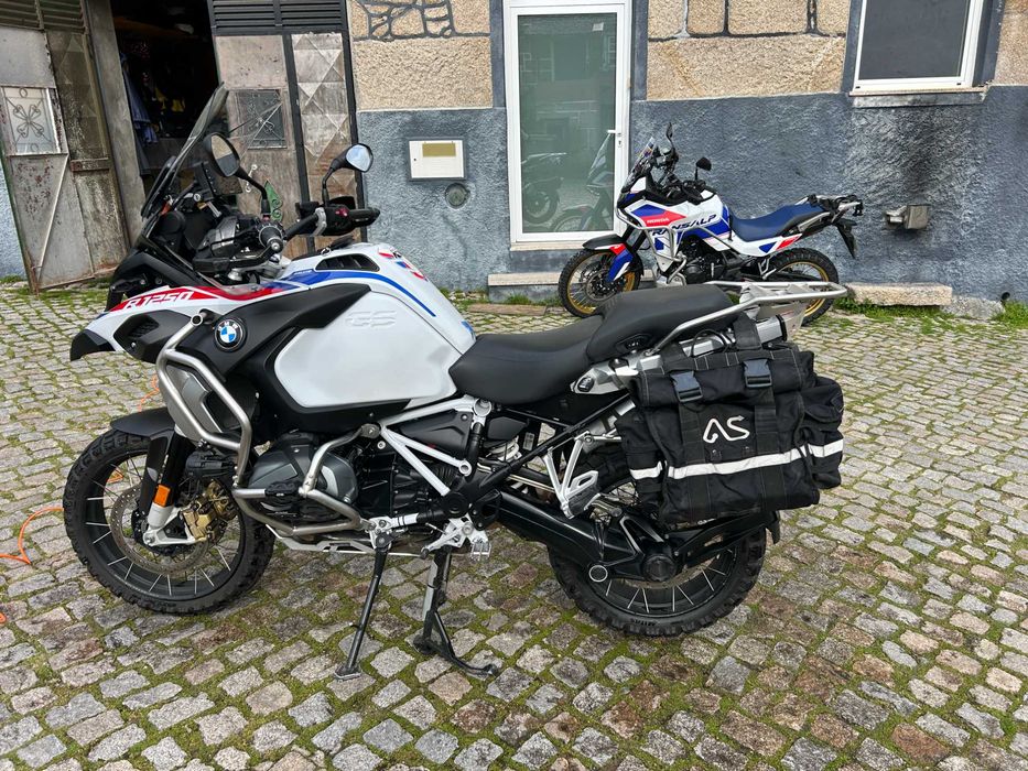 Vende-se BMW R 1250 GS Adventure (Julho 2021) €13,500