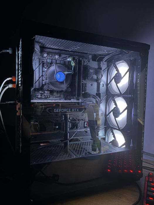 Komputer gamingowy i5 + RTX 2060 – 16 GB RAM