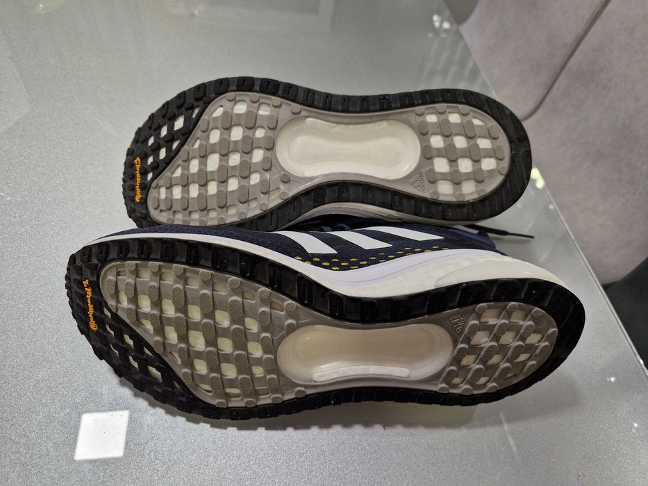 Sapatilhas de corrida adidas