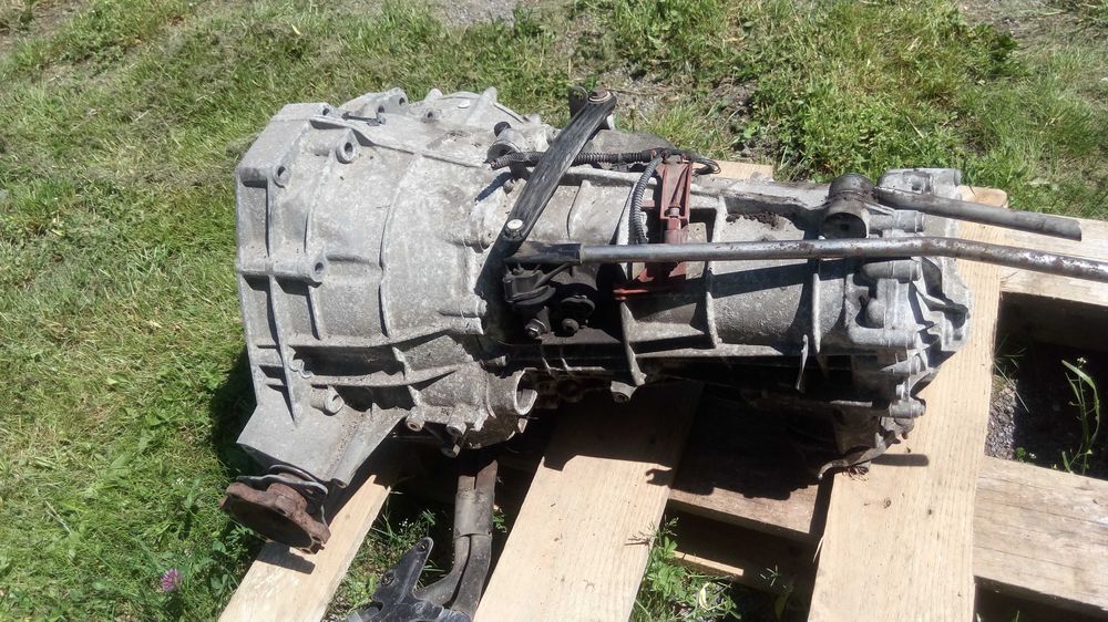 Audi A4 S4 B8 8K 2.0 TDI Manualna skrzynia 6 biegów 0B1301103 gwarancj