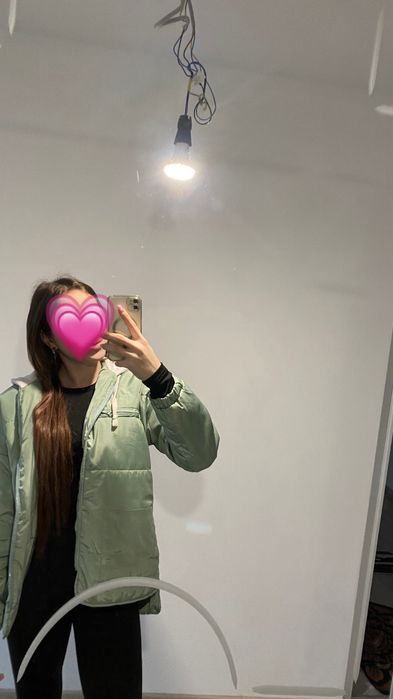 Курточка на осінь або весну