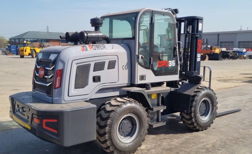 wózek widłowy terenowy 3.5t  JQ Power CPC35