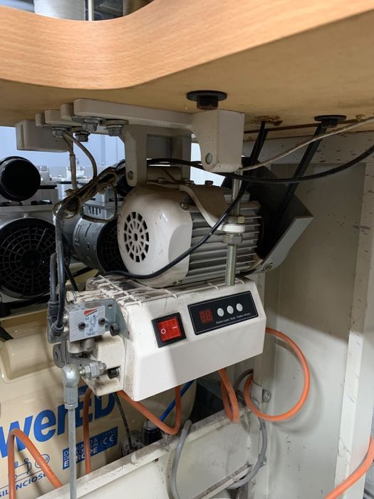 Máquina de meter bibos