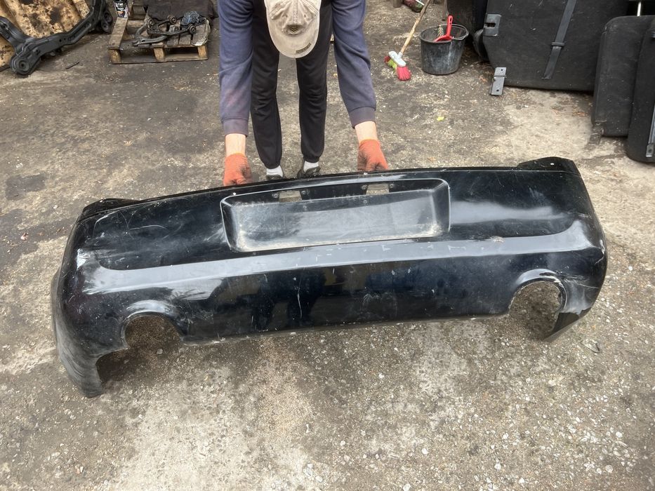 Задний бампер Крайслер 300с chrysler 300c год 2015