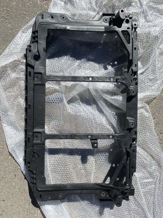 Передняя панель на мазда 3 2018 год