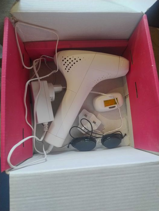 Depilator laserowy stan idealny firma lescolton