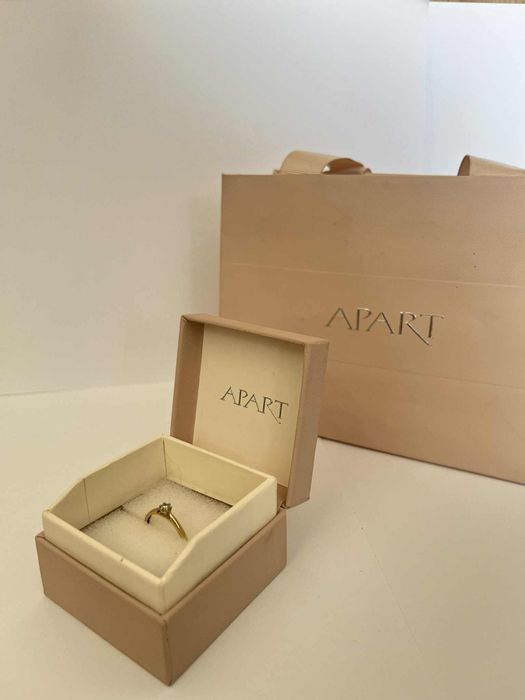 Pierścionek złoty Apart