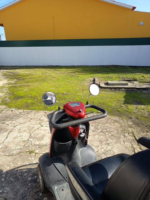 Scooter elétrica para idosos,motivo deixou de ser usada.