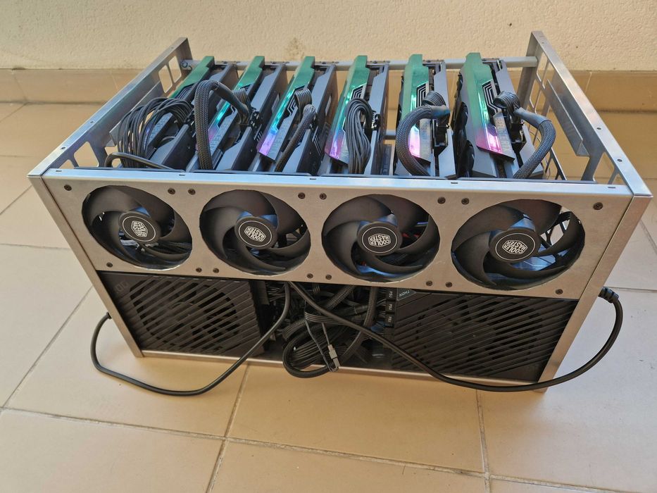 2 Rigs de mineração com 6 3080Ti's