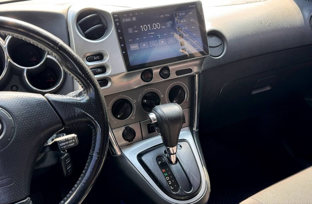Toyota matrix 2004