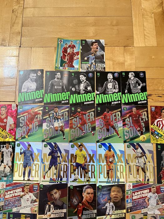 Karty piłkarskie fifa 365 panini