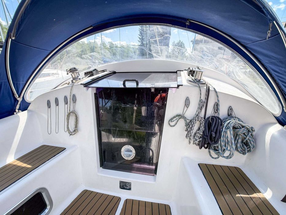 Sprzedam jacht MAXUS 33