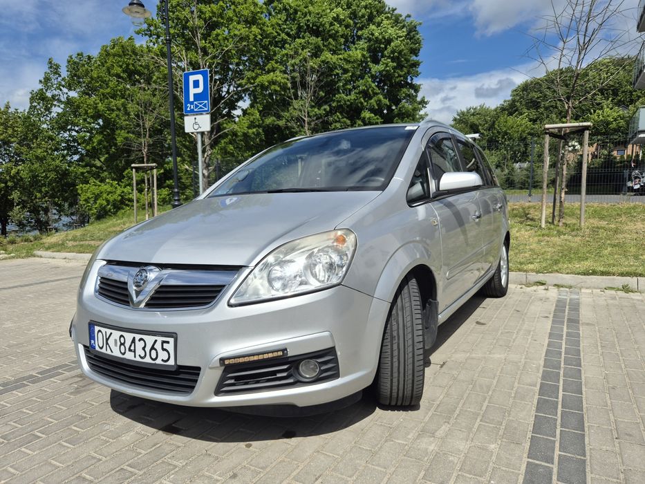 Opel Zafira B 2007 1.9 cdti diesel 7 osobowy