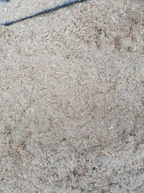 Trociny, wióry ze stolarni