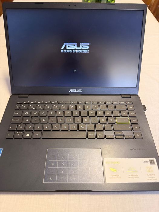 Portátil Asus Notebook 14’ N4020 E410MA-N4DHDAO1
