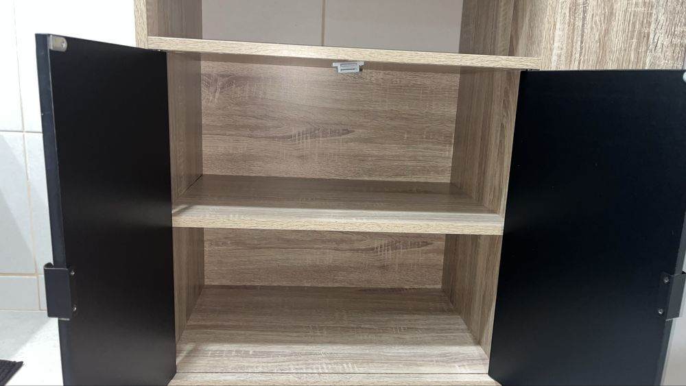 Movel de apoio com rodas