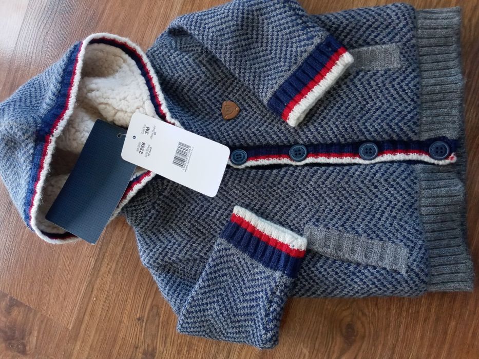 Komplet sweter Mayoral Nowy i kurtka benetton  rozm 62/68