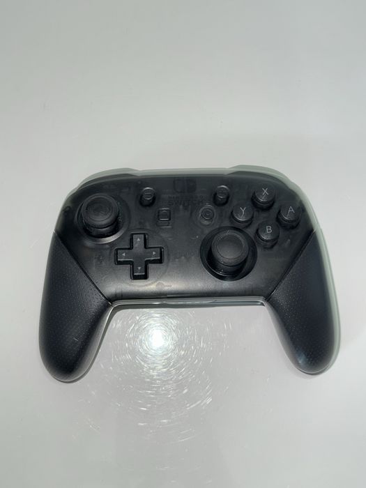 Oryginalny Nintendo Switch Pro Controller - pad do Nintendo Switch