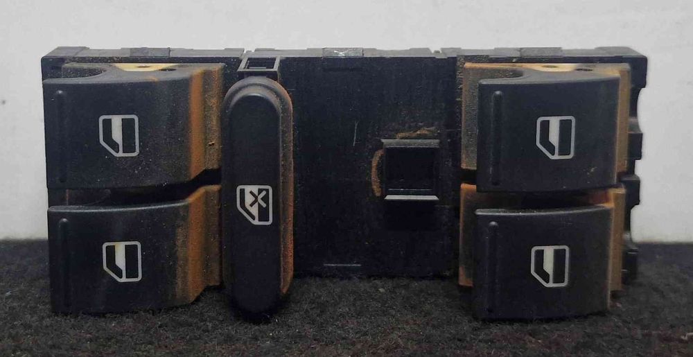 Comando / Botão / Interruptor Vidros Frente Esquerdo 1k4959857b - VW GOLF V