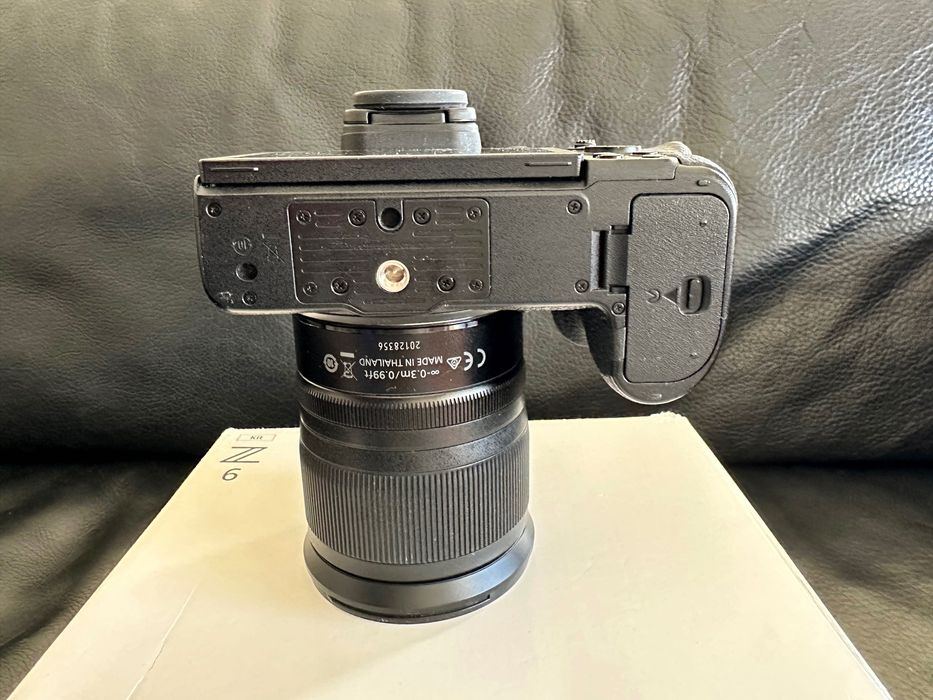 Nikon Z6 Kit + Lente 24-70mm f4 S + Acessórios