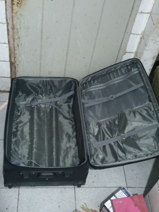 Mala de Porão grande de rodas