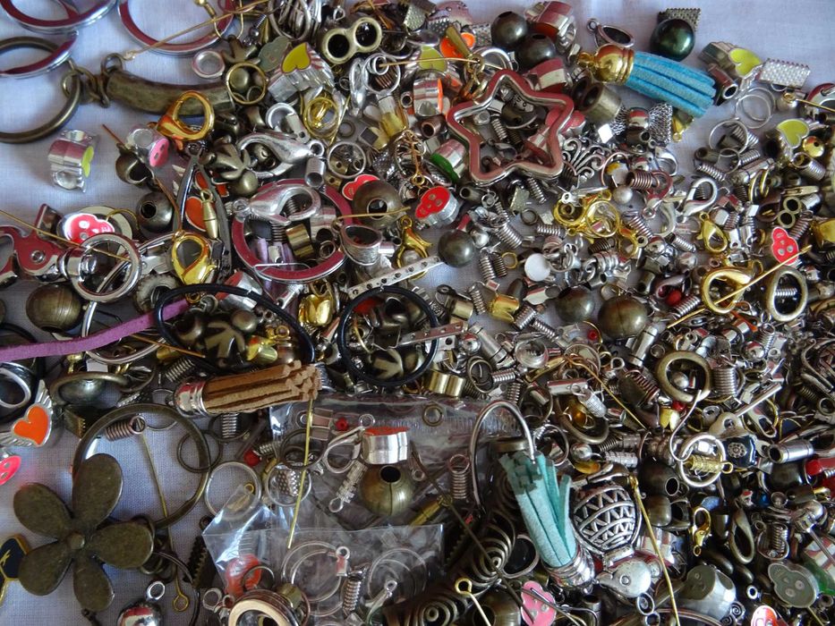 Artezenat bijuteria decor