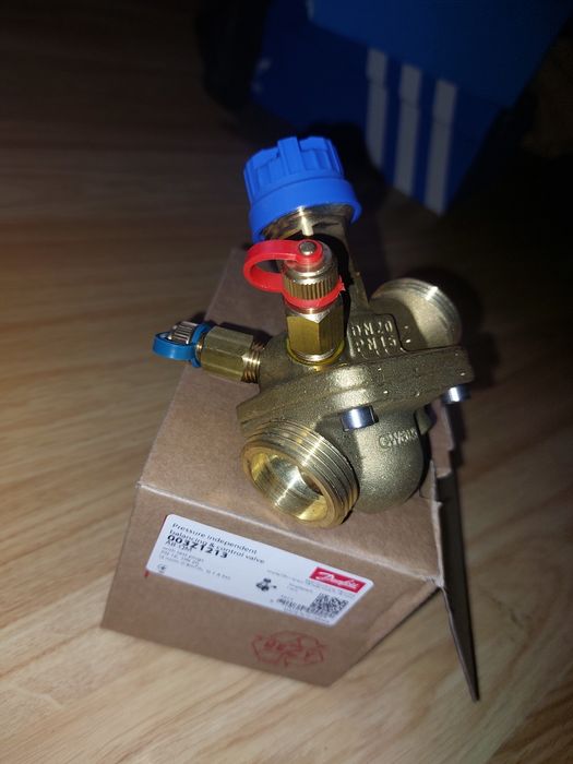 Автоматичиский балансировочный клапан