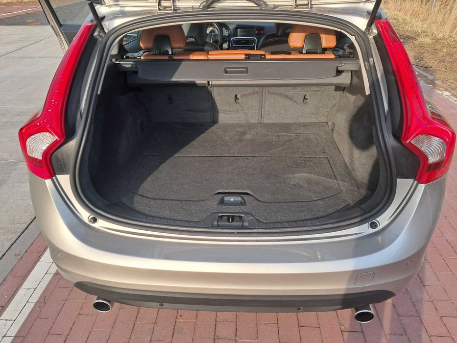 Volvo V60 T4 Momentum