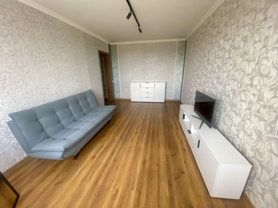 Квартира подобово , оренда/ двокімнатна/