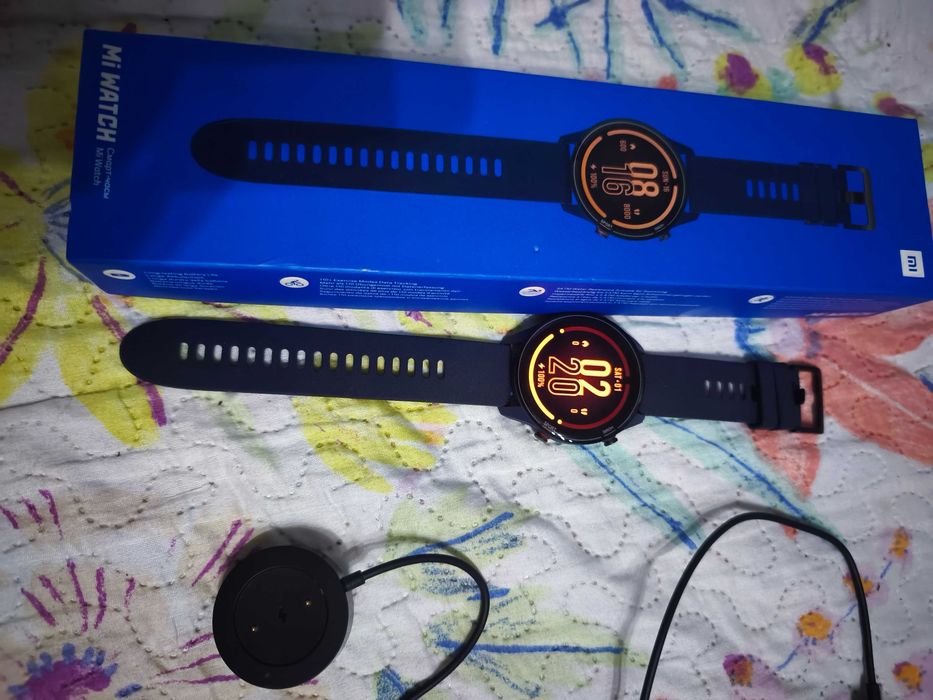 Vendo smartwatch da Xiaomi usado poucas vezes, está como novo com caixa
