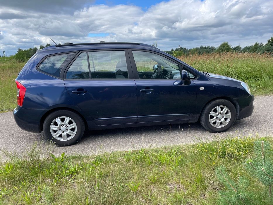 Kia Carens
