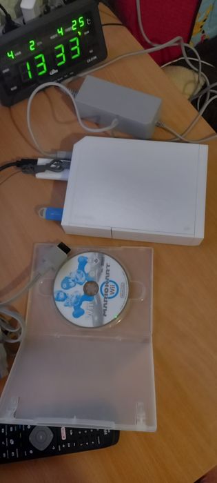 Игровая приставка Nintendo WII