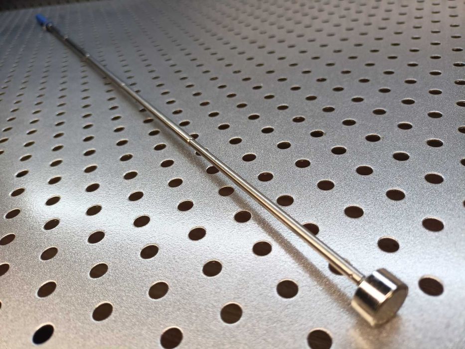 Chwytak teleskopowy magnetyczny 60cm chwytak magnetyczny 60cm