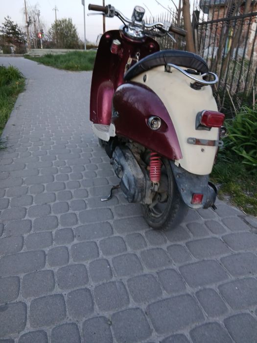 Скутер Yamaha vino-2T