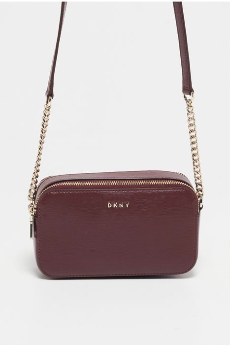 Mala DKNY, nova, em couro