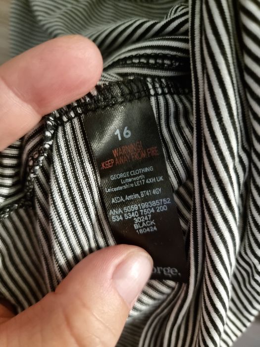 Bluzka wiazana z przodu 44