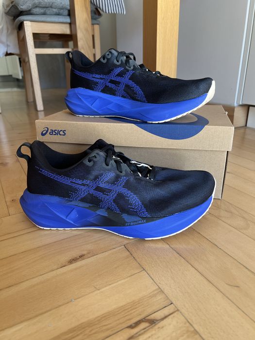 Asics Novablast 5 super stan
