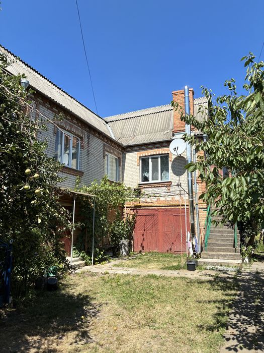 Будинок на 25 сотках у Козятині - простір для родини, 15 хв до центру міста